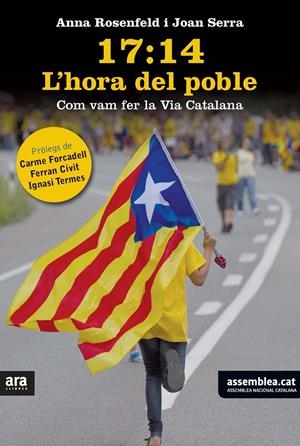 17:14 L'HORA DEL POBLE | 9788415642657 | ROSENFELD, ANNA SERRA, JOAN | Llibreria La Puça | Llibreria online d'Arsèguel - Comprar llibres en català online - Llibres Andorra i Pirineu